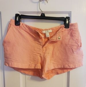 Orange cream shorts